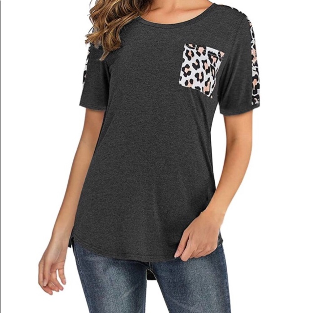 Leopard pocket Tshirt